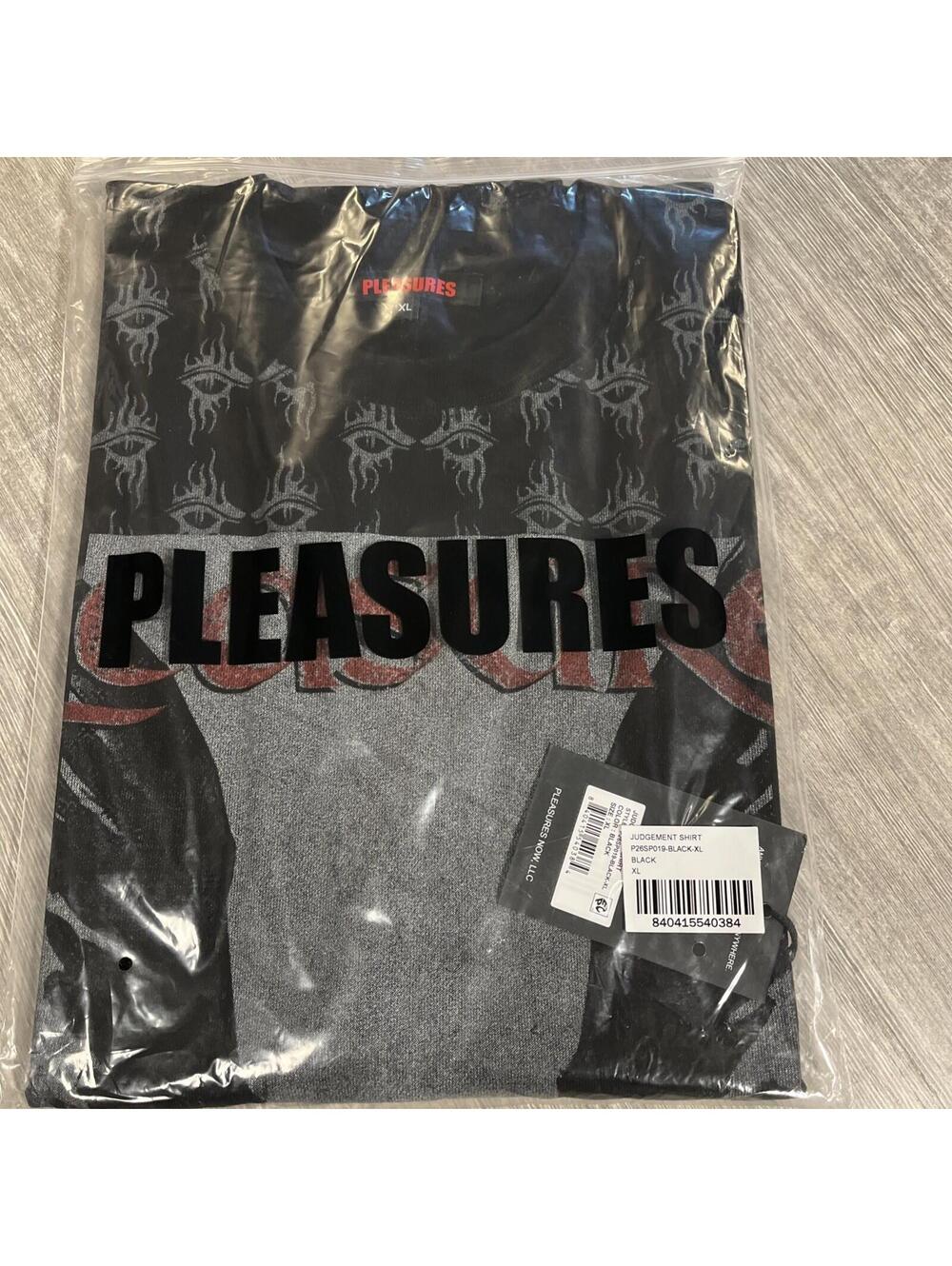 NEW PLEASURES MENS JUDGEMENT T SHIRT SIZE XL NWT 100% AUTHENTIC RARE